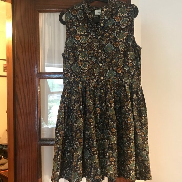 Sleeveless Paisley Dress - Picture 1 of 2